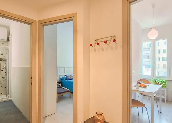 Quiet, Cozy Flat Near Citycenter Rom